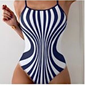 🆕Navy and White Striped Sexy Slimming Women's Swimsuit. Size L. NWT.